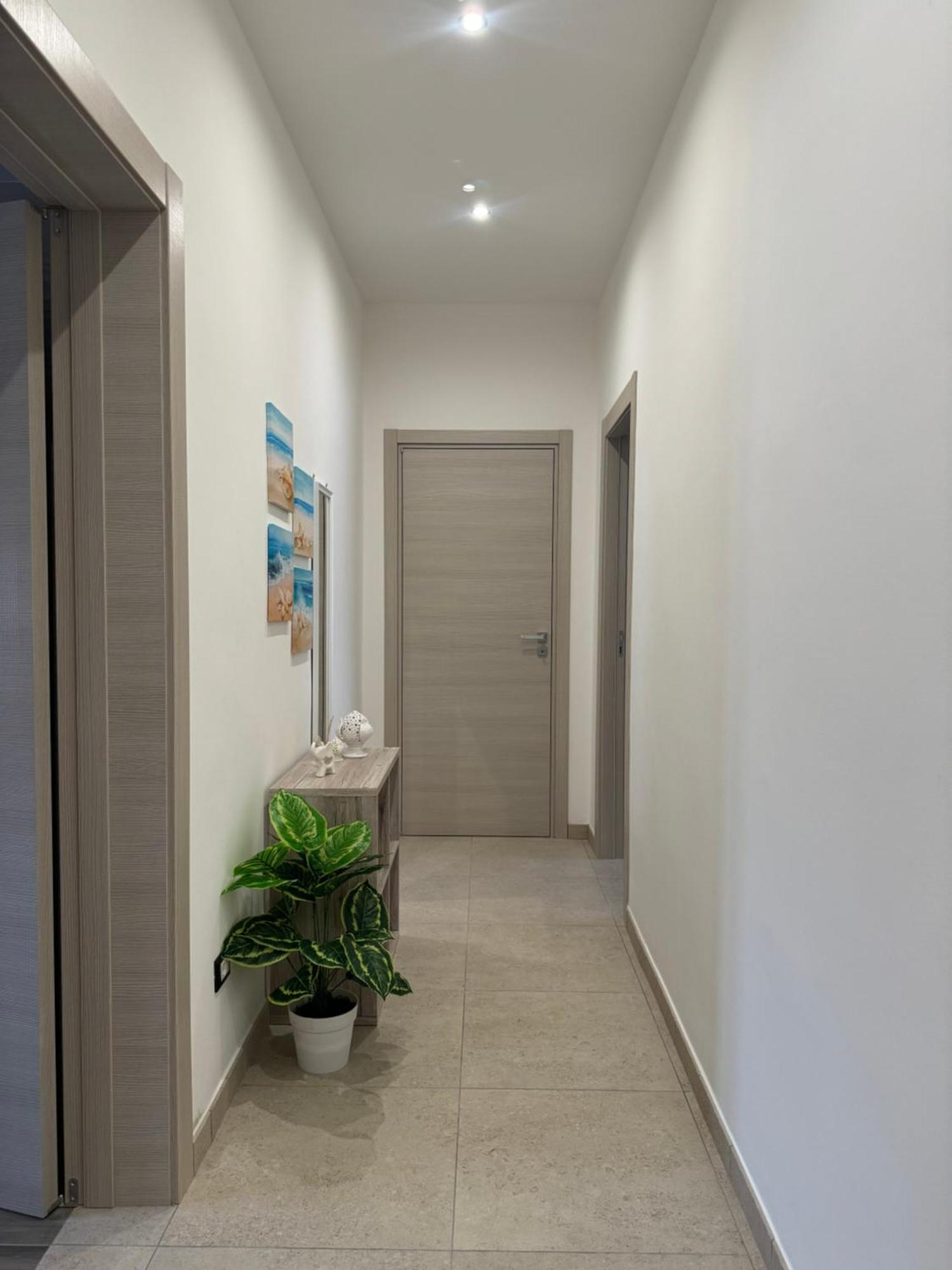 Casa Vacanze La Perla Rara Tarento Exterior foto
